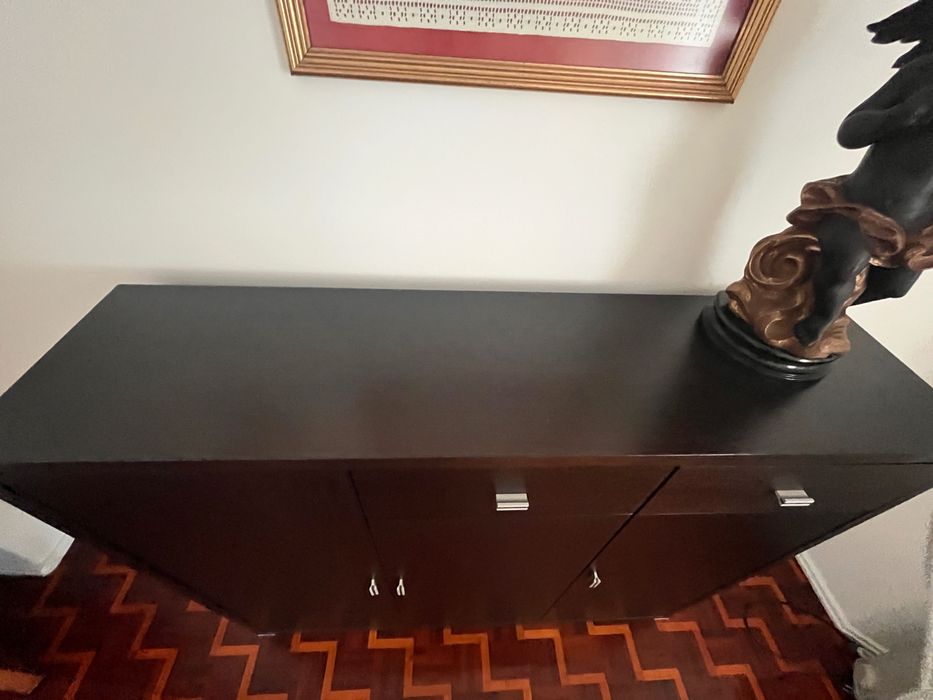 Móvel wenge ideal para sala de estar