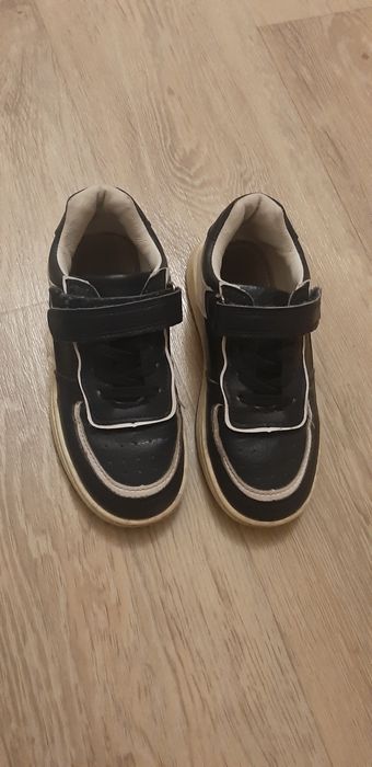 Шкіряні кеди на хлопчика