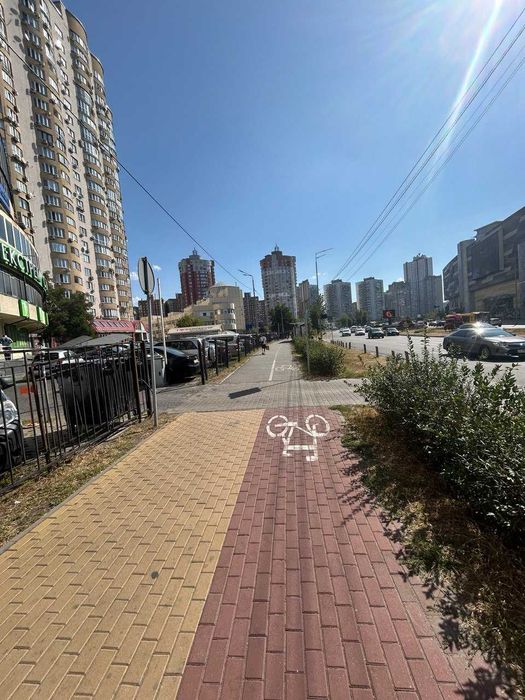 Продам фасадне офісне приміщення вул. Дніпровська набережна, 23А - View 6