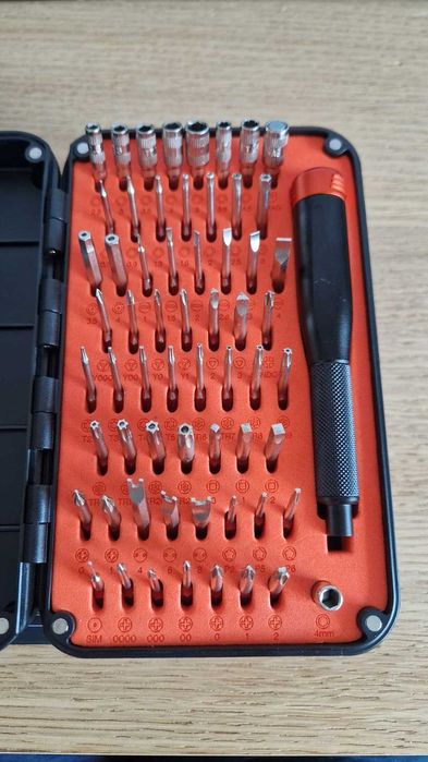 Linus LTT Precision Screwdriver/Bit set - zestaw bitow precyzyjnych