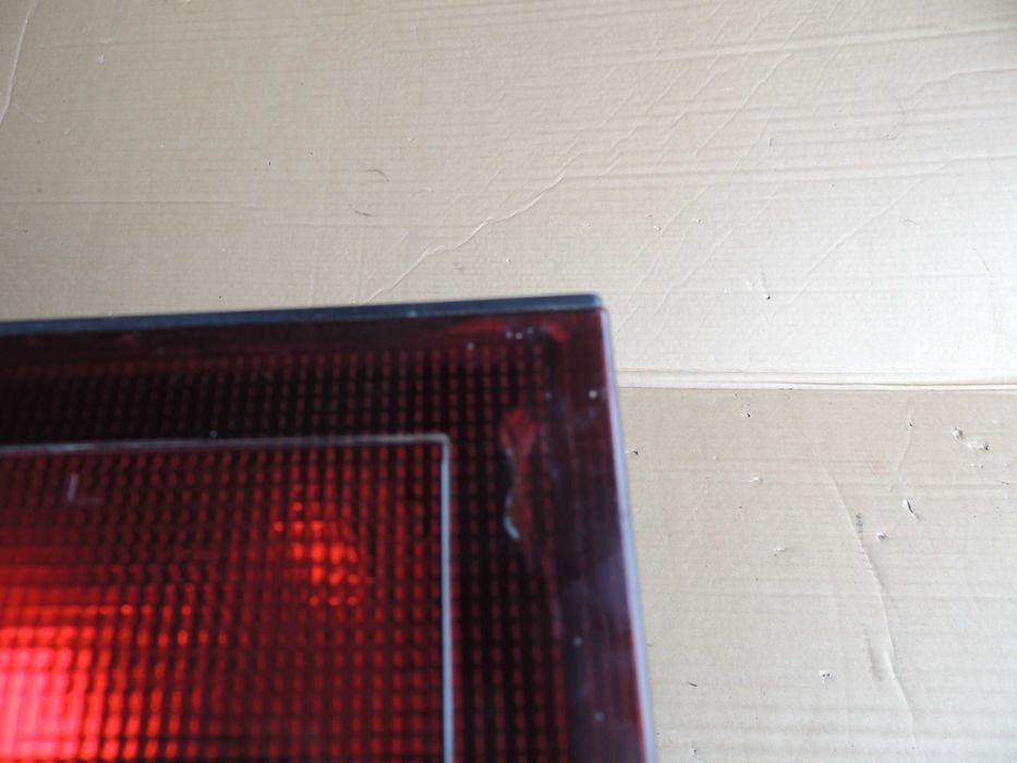 Lampa tył tylna lewa w klapę europejska Toyota Camry II 2 88-92 KOMBI