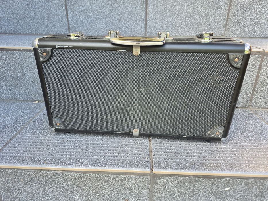 Etui na 300 żetonów- walizka transportowa