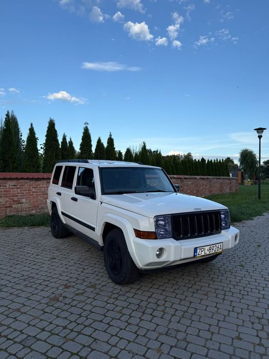 Jeep Commander