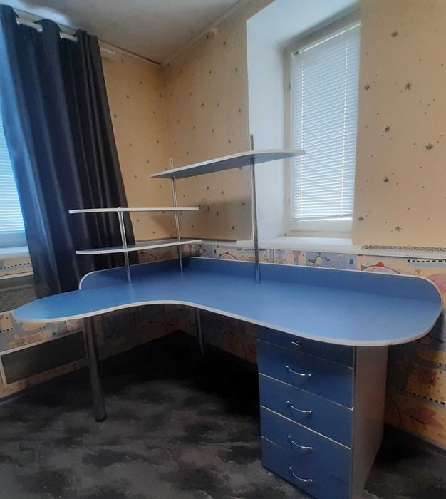 Продам стіл кутовий