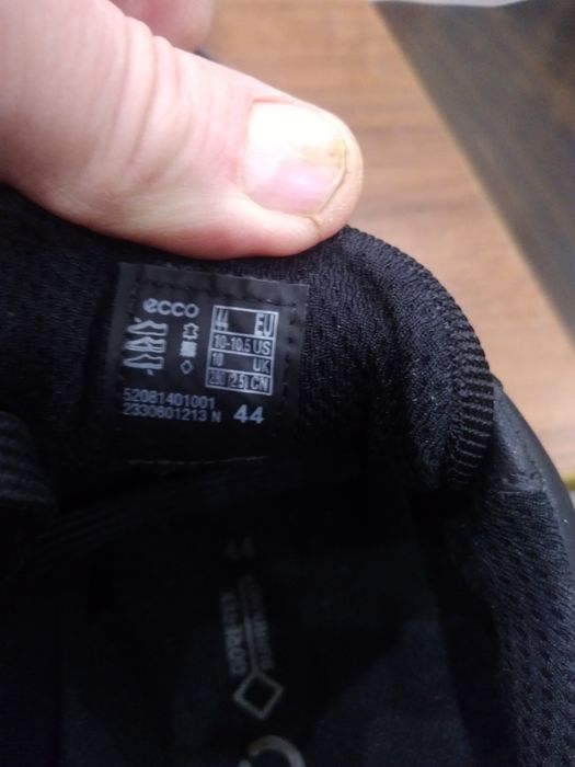 Кроссовки Ecco Gore-tex, кожа original,44,0 размер.