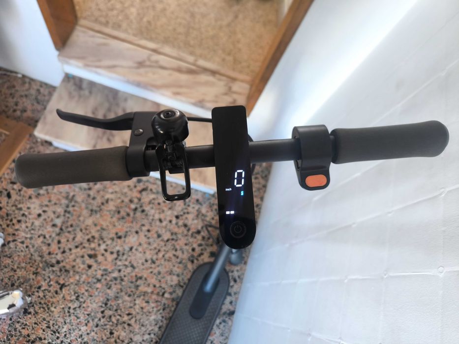 Trotinete elétrica xiaomi     aceito trocas