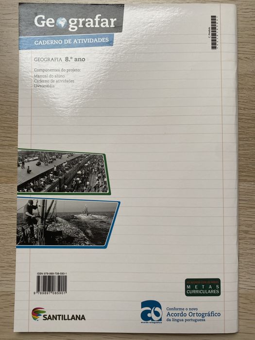 Caderno de Actividades Geografia 8. Ano