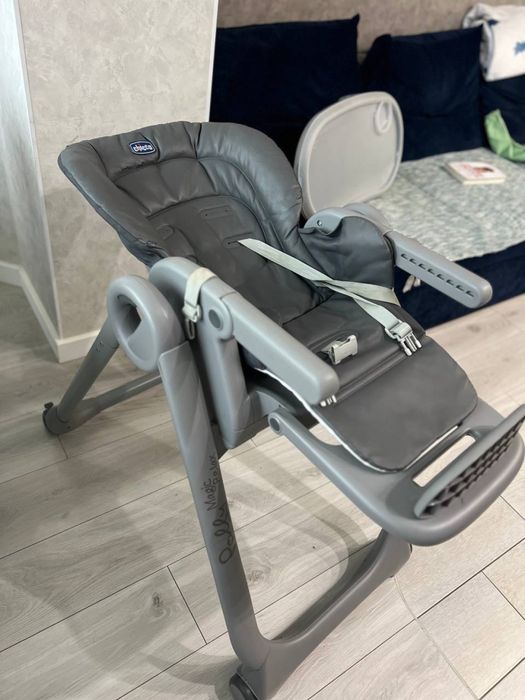 Продам крісло для годування chicco magic relax