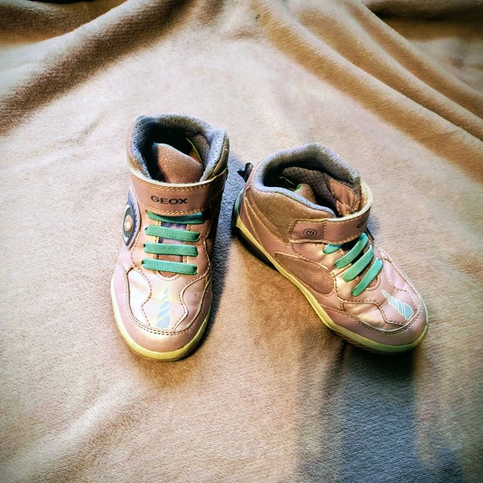 Buty jesienne Geox róż. 28
