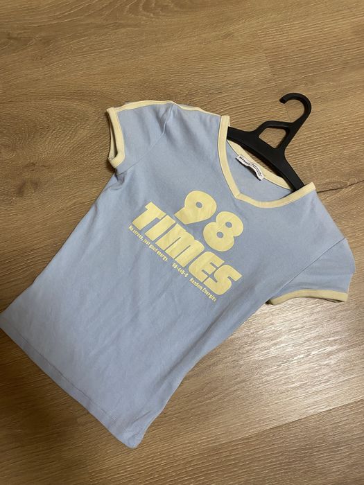 футболка топ bershka xs блакитна