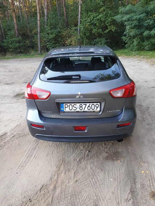 Mitsubishi lancer