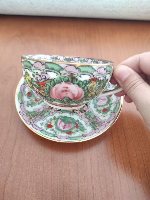 Chávena de porcelana feito em Macau