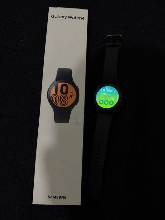 Galaxy Watch 4 LTE 44 mm