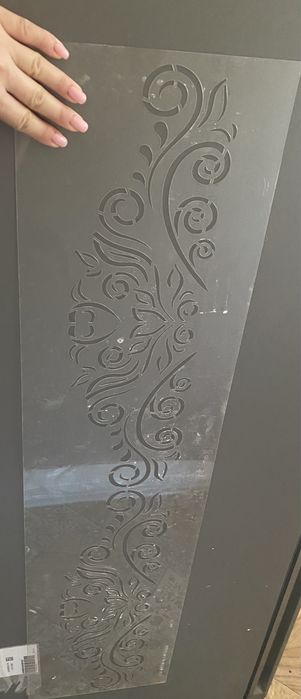 Трафарет на стіну