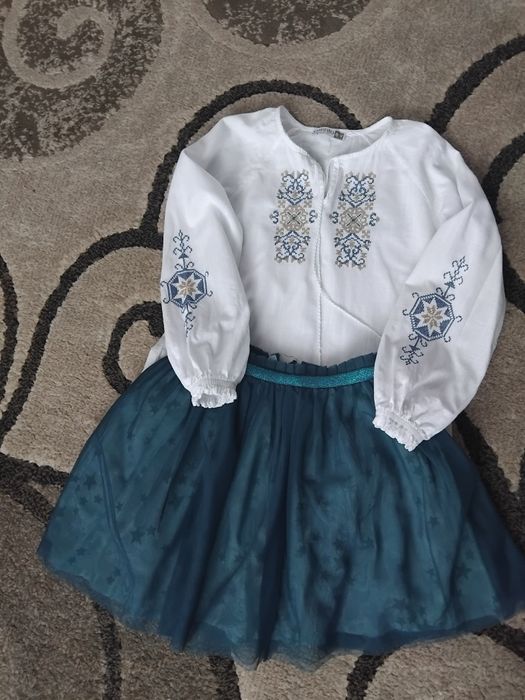 Вишиванка +спідничка