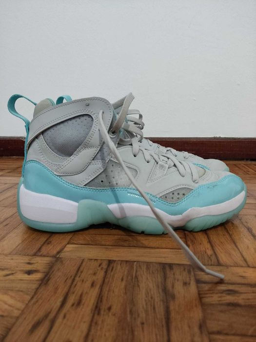 Nike Jordan Jumpman Two Trey Women's