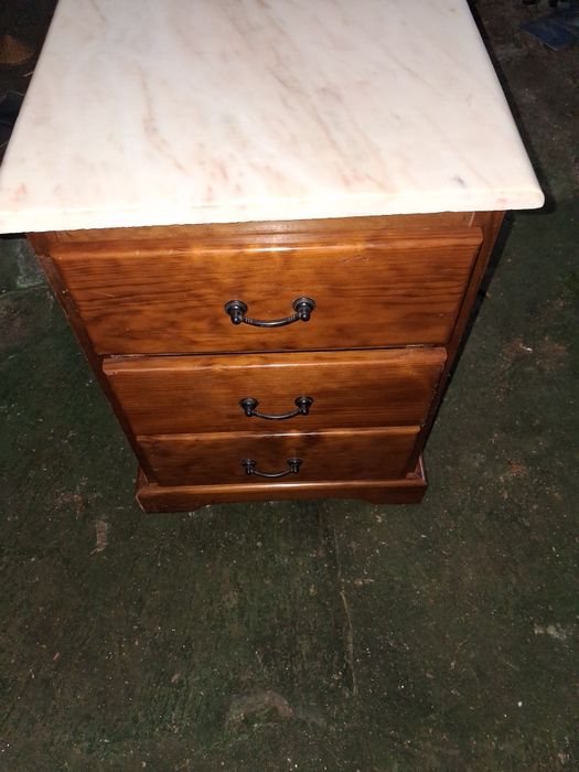 Mesa de cabeceira