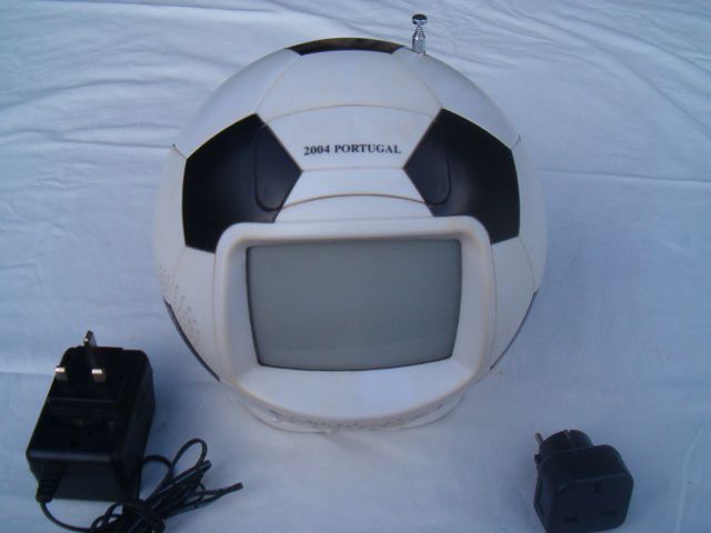 Televisão/Rádio antiga (Euro 2004)