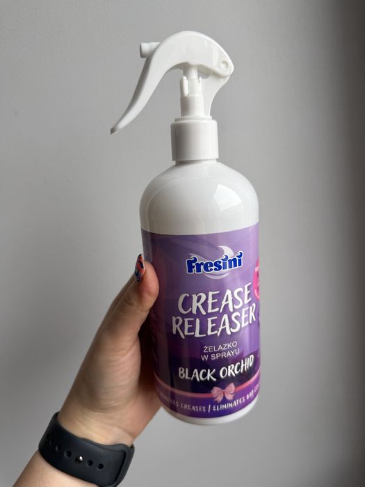 Używane żelazko w sprayu fresini black orchid