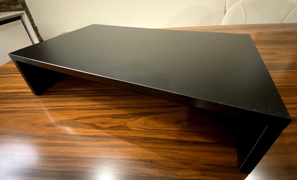 Mesinha para elevar monitor