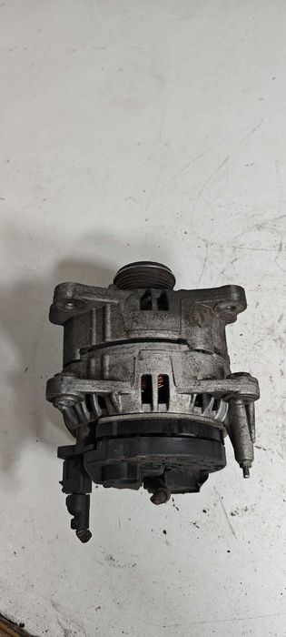 Alternator 1.9 TDI 2.0 TDI GOLF IV PASSAT B6 AUDI A3 STX100012