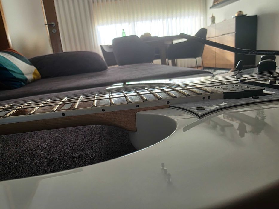 Guitarra Ibanez RG350DXZ
