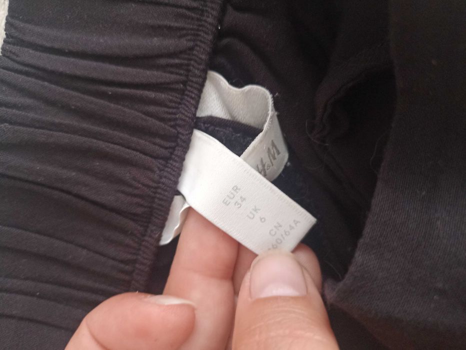 spodnie H&M 34 .