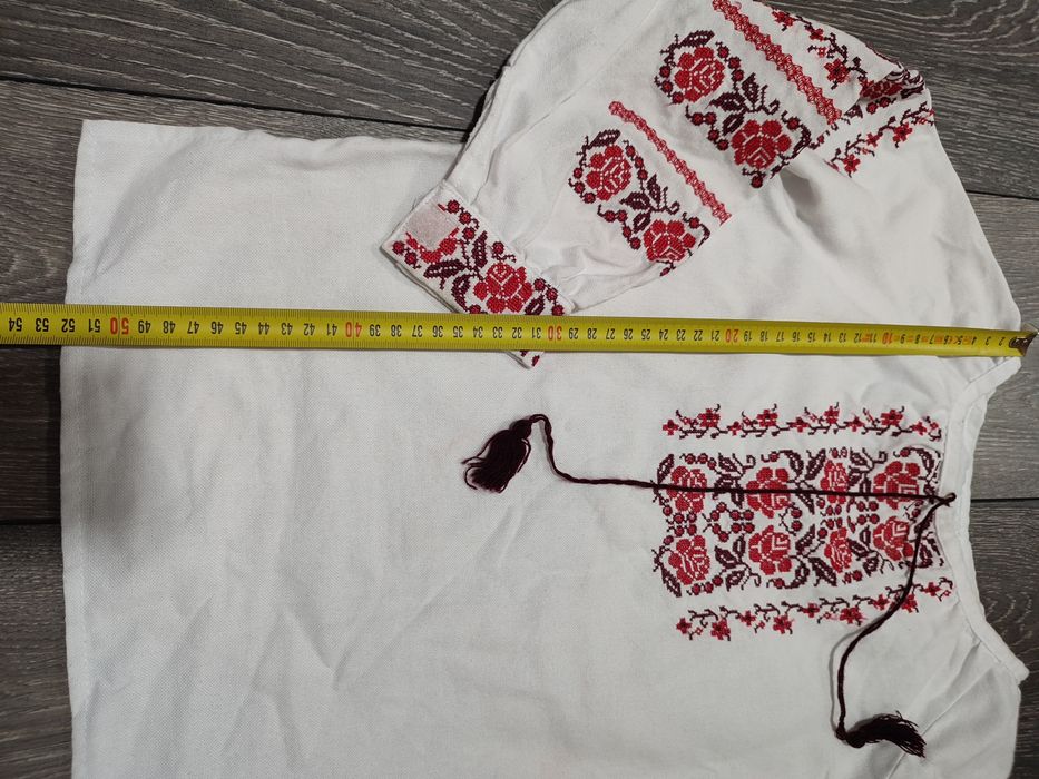 Вишиванка для дівчинки