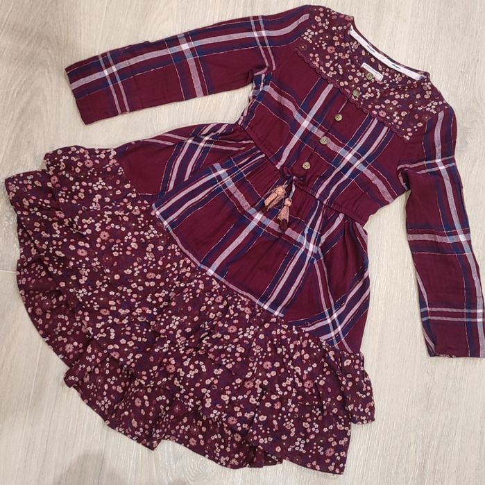 Винтажное нарядное платье на девочку 7-9 лет