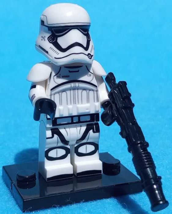 First Order Stormtrooper (Star Wars)