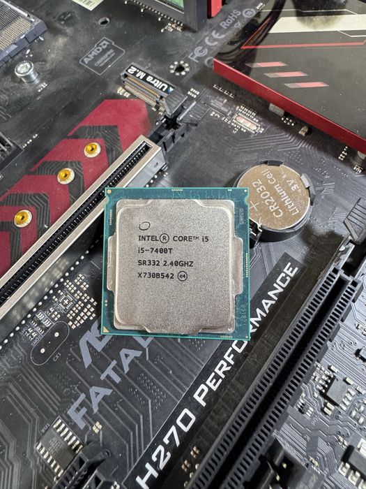 Процесор Intel Core i5-7400T 2.40 - 3.0GHz / 6MB / 8GT/s / s1151