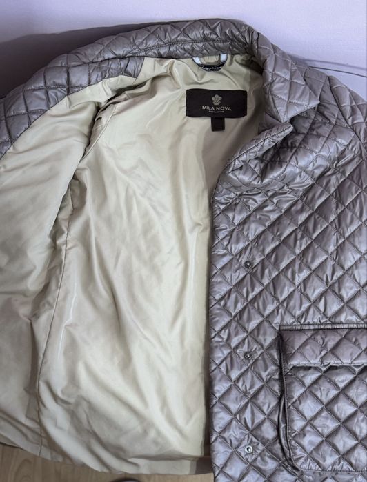Демісезонна куртка Mila Nova колір капучино