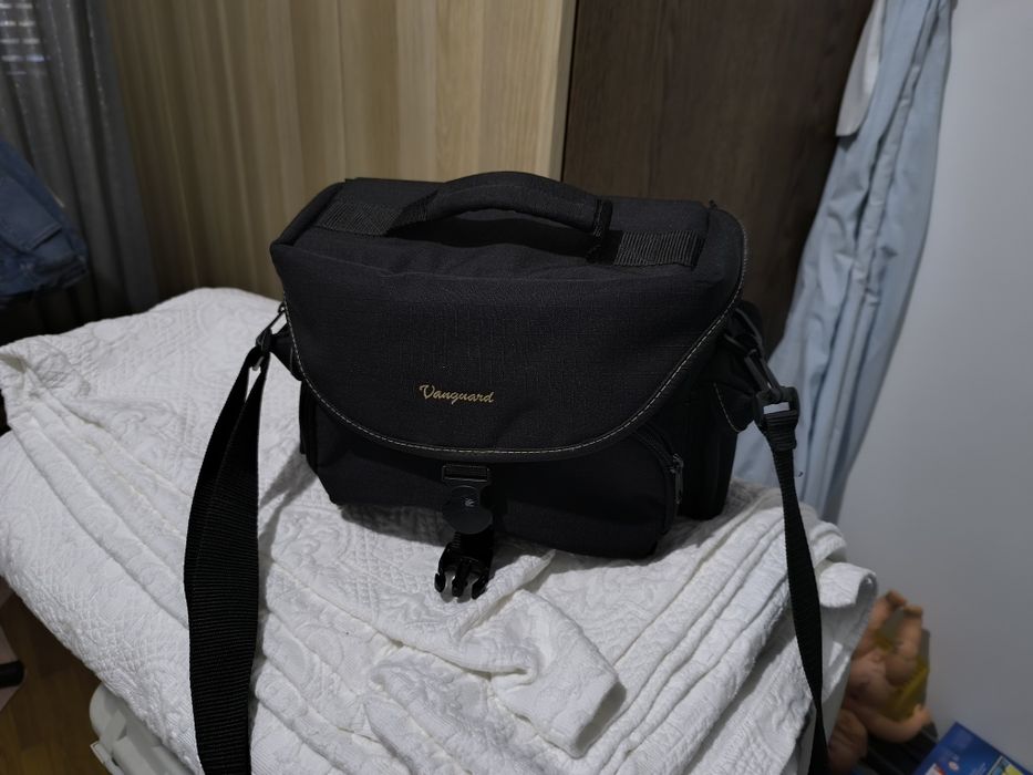 Saco máquina fotográfica marca vanguard
