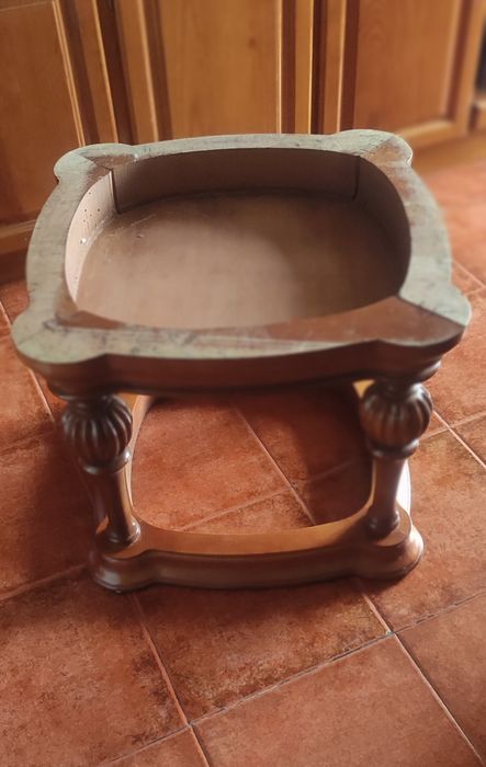 Mesa de apoio com vidro