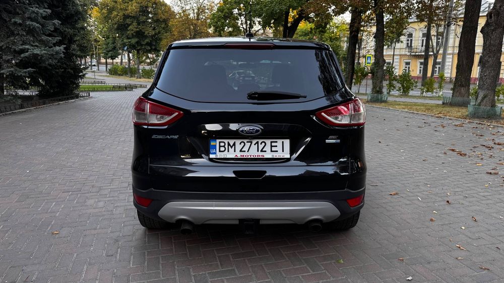 Продам  Ford escape