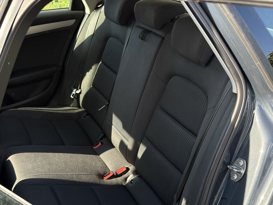 Audi A4 B8 2008 2.0 Benzyna Manual 6 Biegów 243000km Idealny Stan Techniczny
