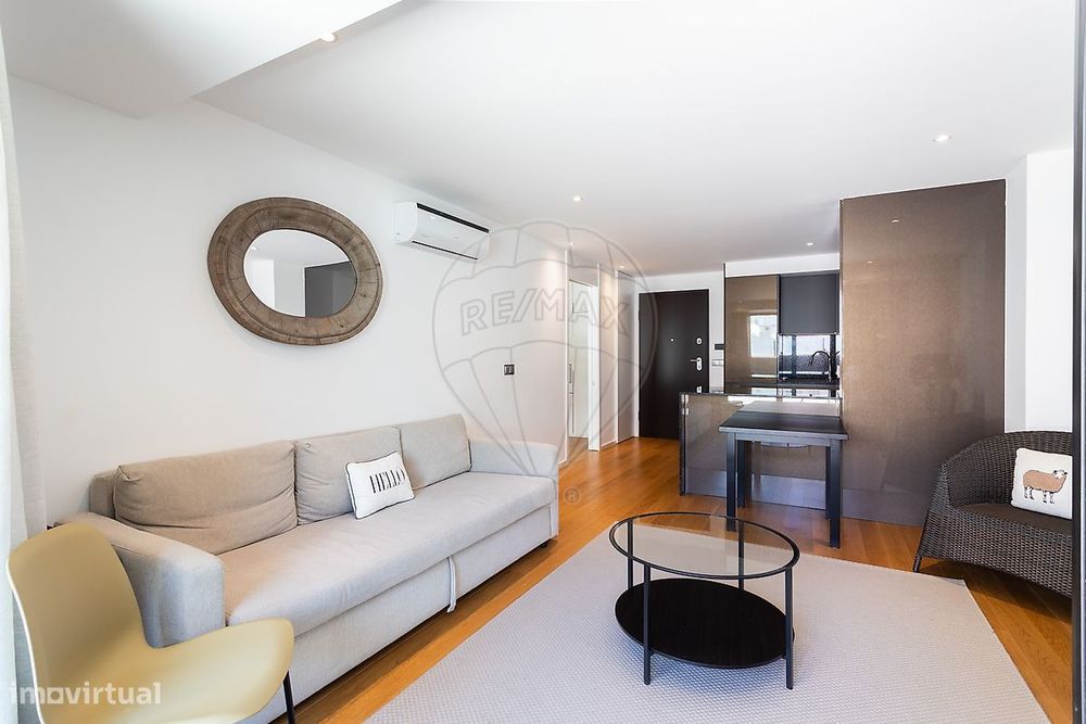 Apartamento T1 para arrendamento