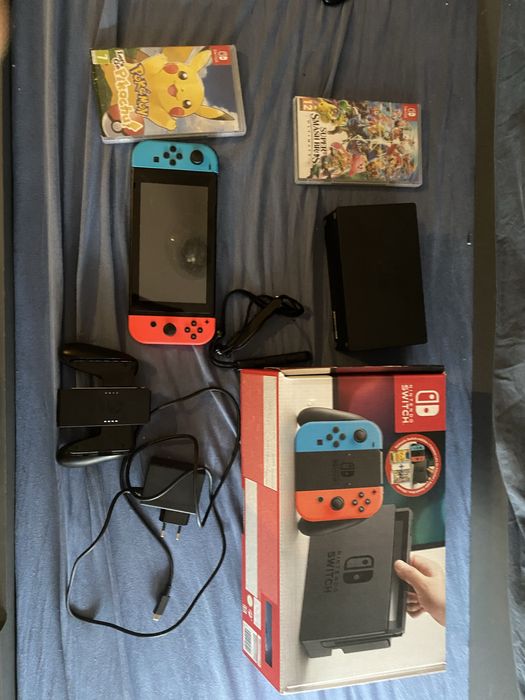 Nintendo switch (cały zestaw) plus 2 gry