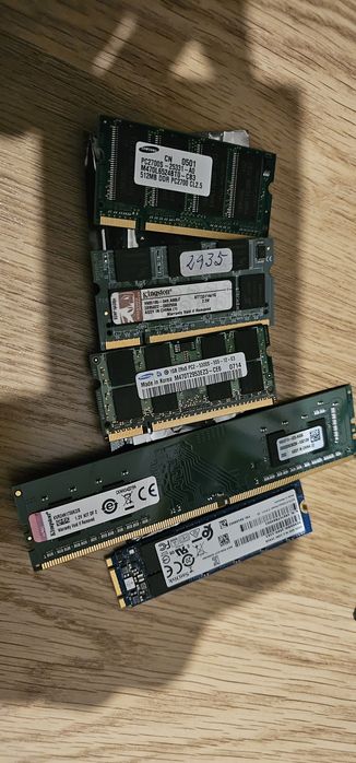 Memorias DDR4 8Gb e  DDR3 de 4 Gb, 2 Gb e 1 Gb