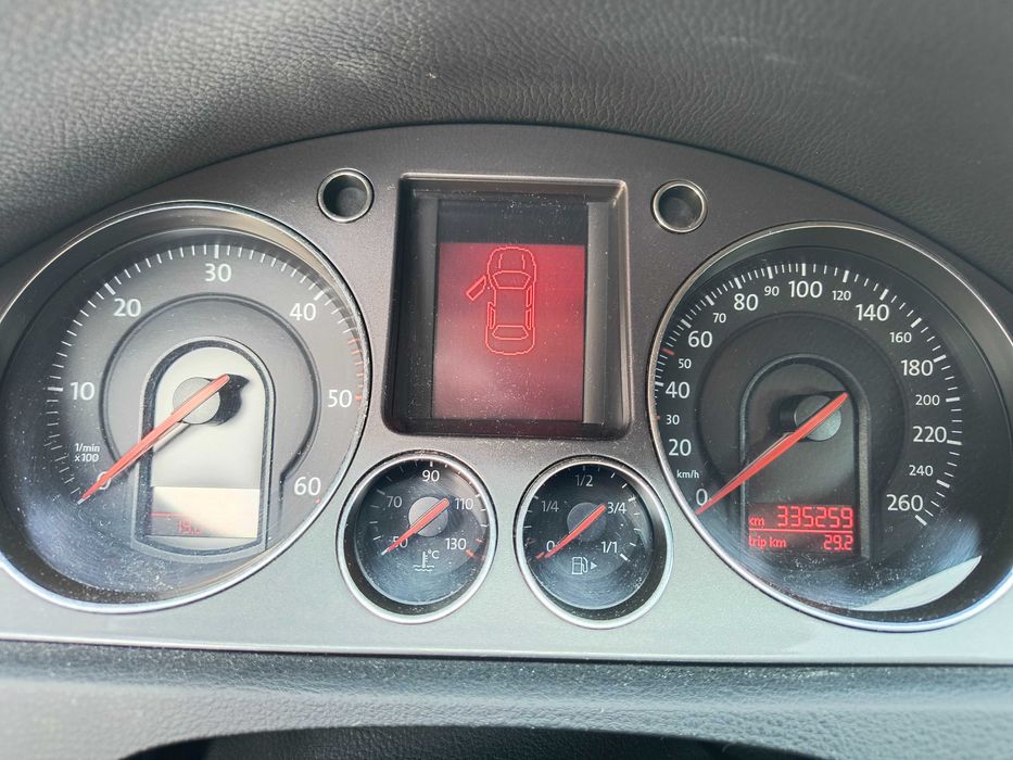Sprzedam Volkswagen Passat B6 2.0 TDI Common Rai