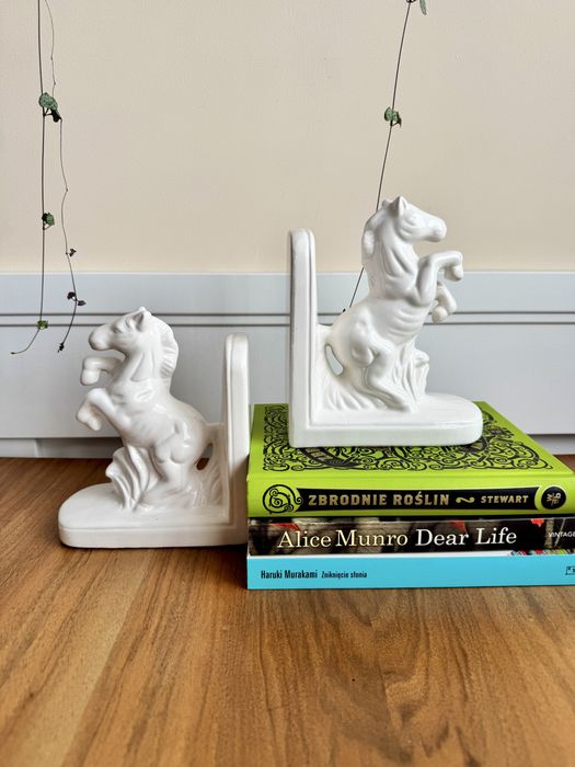 Podpórki do książek konie koniki porcelanowe ceramika