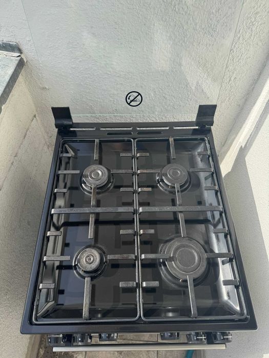 Kuchenka gazowo-elektryczna z piekarnikiem Gorenje GKS5C70XF