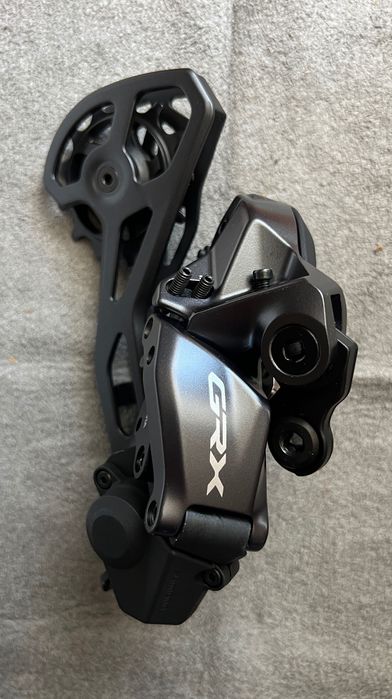 Przerzutka tylna Shimano GRX Di2 RD-RX825 2x12 | Shadow RD+ | E-Tube | Oryginał. Nowa