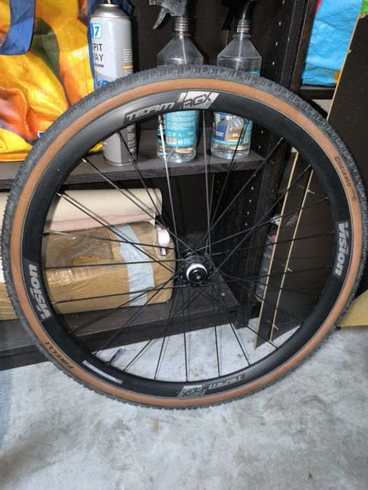 Rodas Vision Team Agx I23 Gravel 12V microspline + Pneus Pirelli Cinturato RC