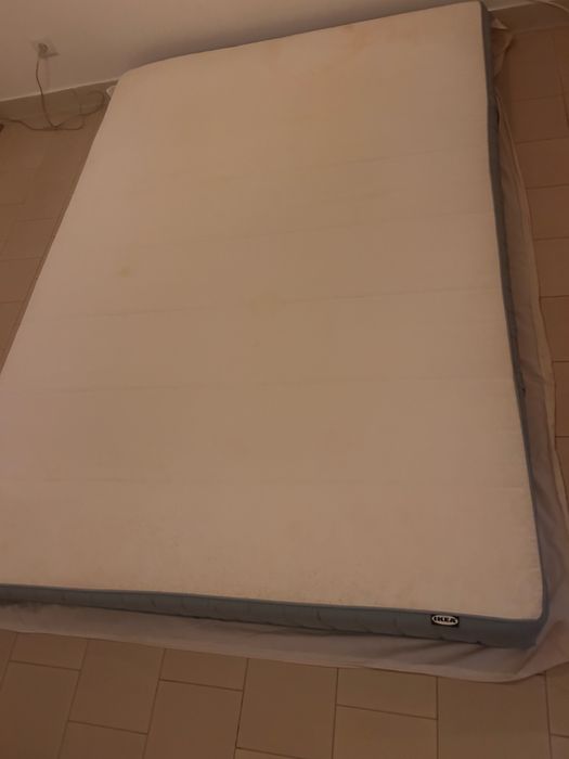 Colchão de casal molas Ikea 140x200