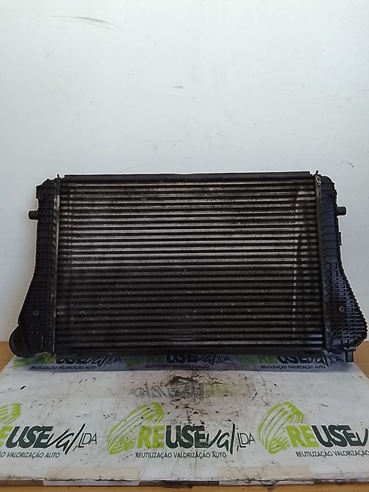 Radiador do intercooler VOLKSWAGEN Golf V (1K1)