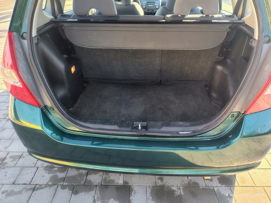 Honda jazz 2002 рік 1.3 механіка