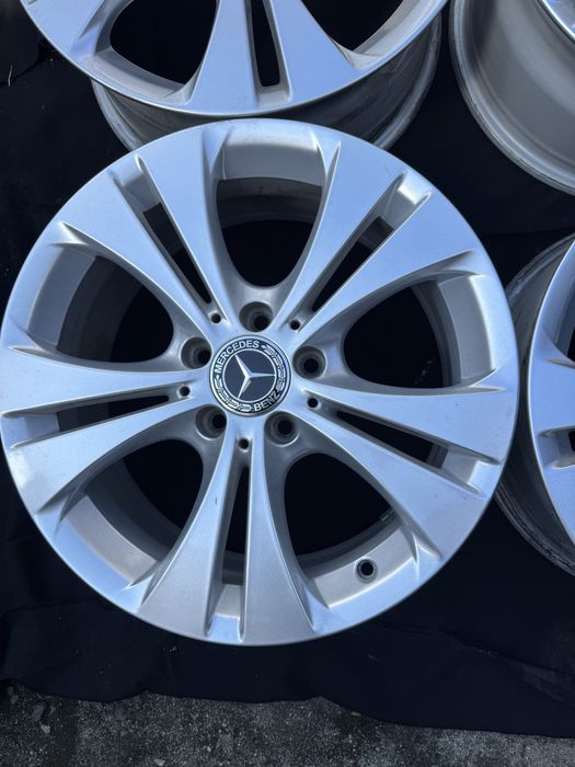 Felgi aluminiowe mercedes 17x7,5 ET52,5 5x112