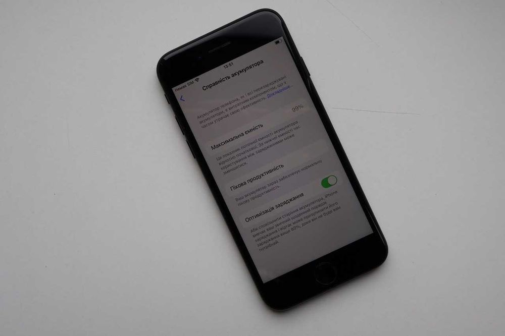 Apple Iphone 7  32 Black Neverlock Оригінал!