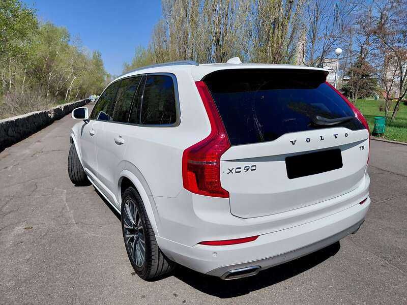 Volvo XC90 2020 T5 7 місць